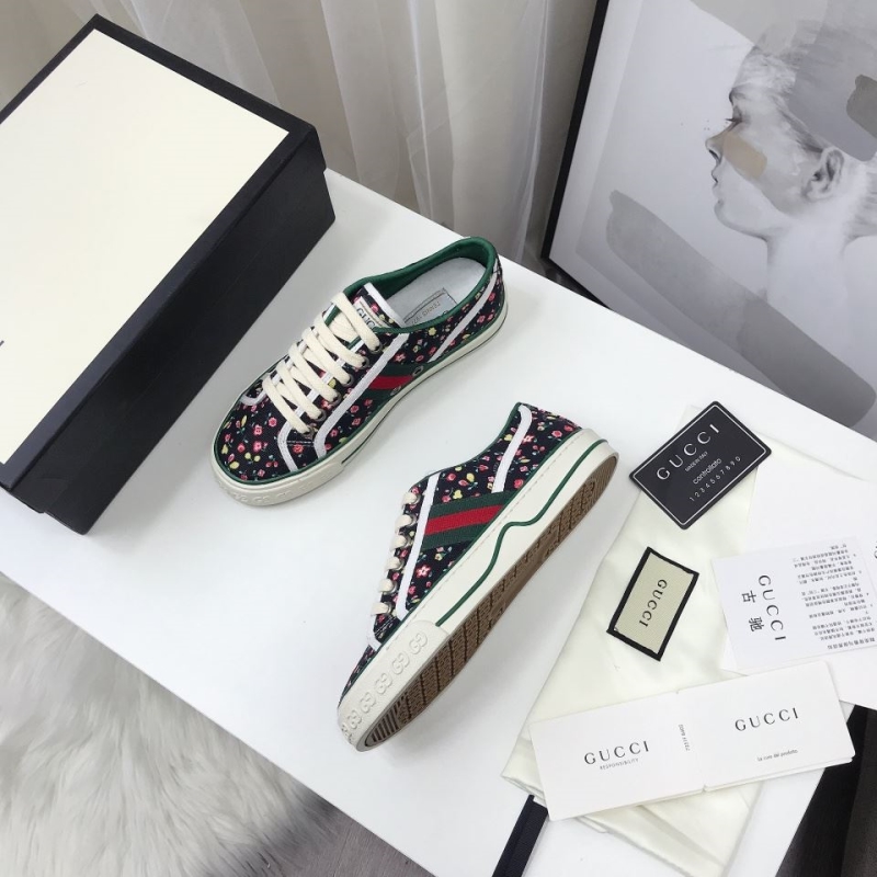 Gucci Casual Shoes